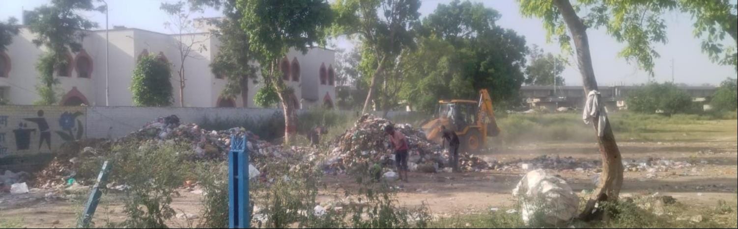कुरुक्षेत्र। सेक्टर 13 में लगा कचरे का ढेर। संवाद