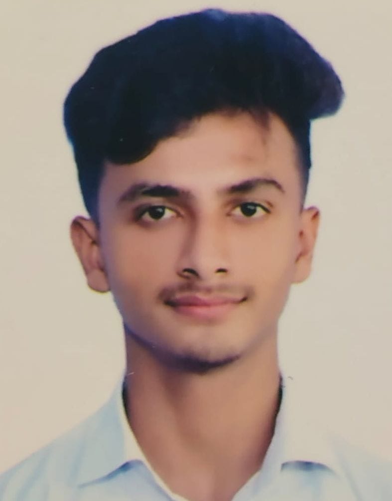 मेधावी छात्र