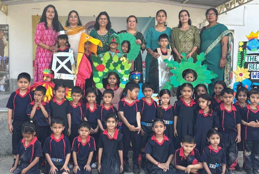 पृथ्वी दिवस पर विद्यार्थियों ने पर्यावरण बचाने का संकल्प लिया: संवाद पृथ्वी दिवस पर विद्यार्थियों ने पर्यावरण बचाने का संकल्प लिया: संवाद
