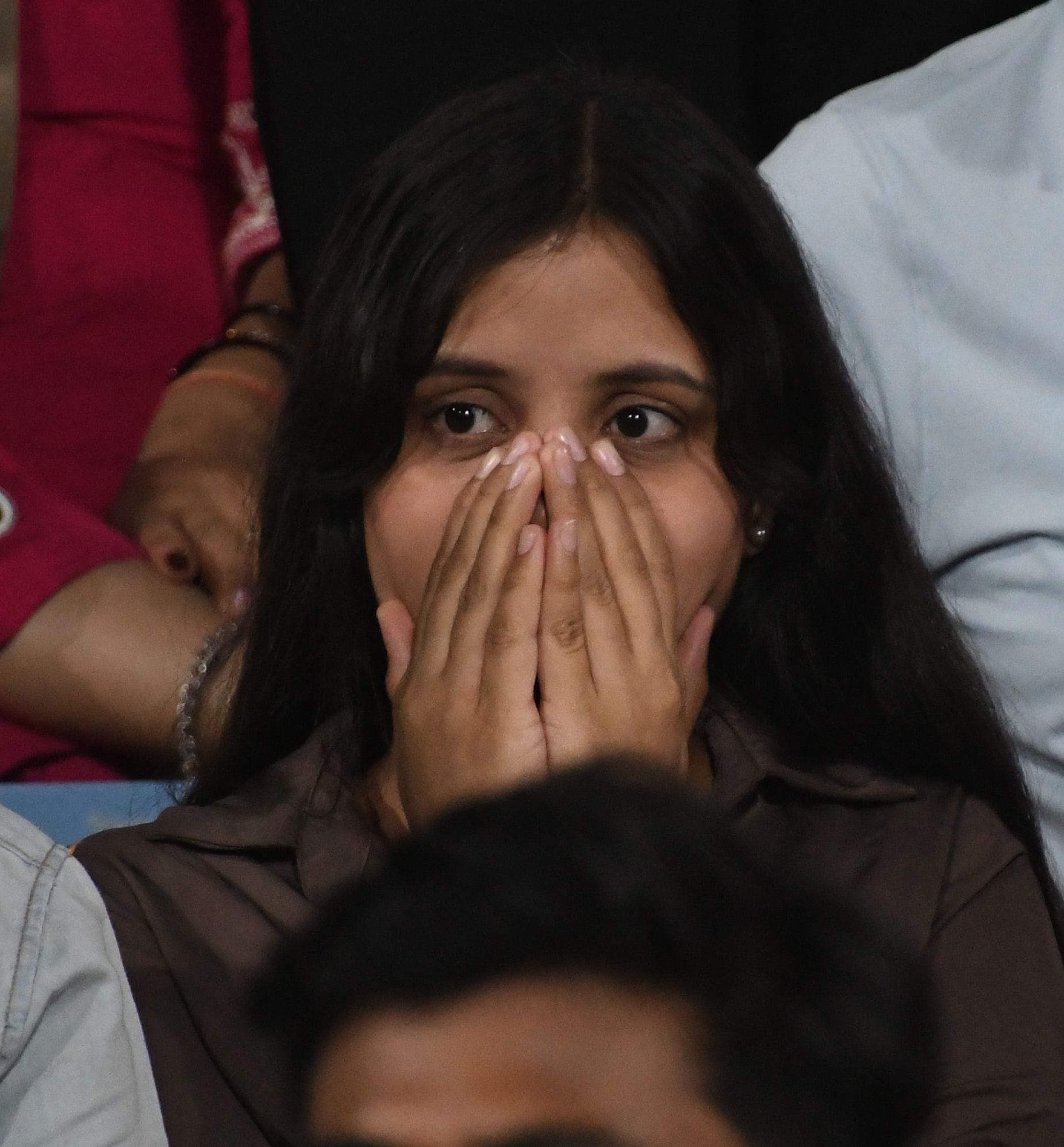राजस्थान रॉयल्स और लखनऊ सुपरजायंट्स के बीच मैच देखने इकाना पहुंचे दर्शक। राजस्थान रॉयल्स और लखनऊ सुपरजायंट्स के बीच मैच देखने इकाना पहुंचे दर्शक।