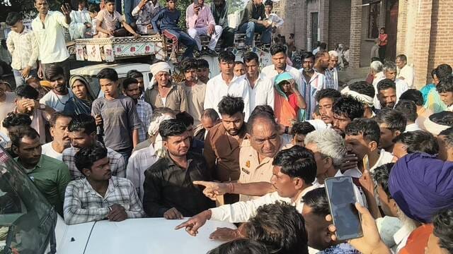 नेग विवाद में हुए हंगामे के दौरान सिर में चोट लगने से घायल गौरव। स्रोत - परिवार