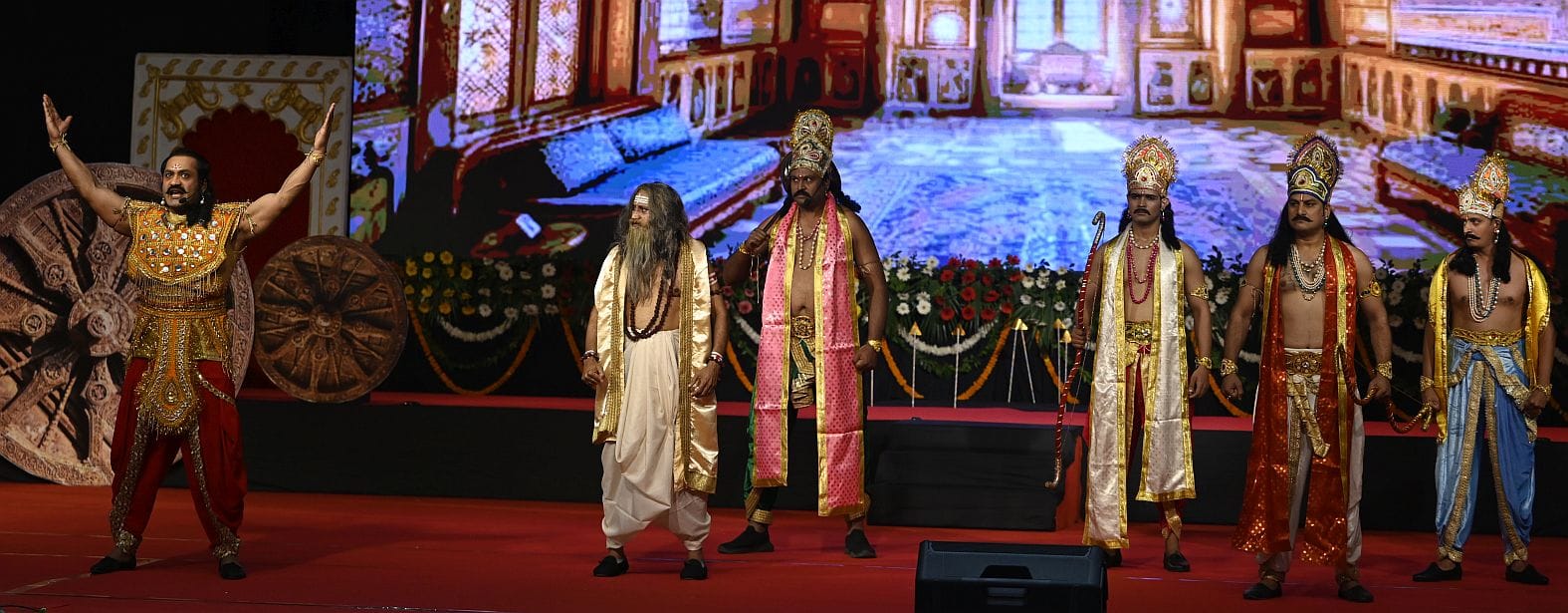 इंदिरा गांधी प्रतिष्ठान में आयोजित तीन दिवसीय ‘रश्मिरथी पर्व’ का शुभारंभ मुख्यमंत्री योगी आदित इंदिरा गांधी प्रतिष्ठान में आयोजित तीन दिवसीय ‘रश्मिरथी पर्व’ का शुभारंभ मुख्यमंत्री योगी आदित