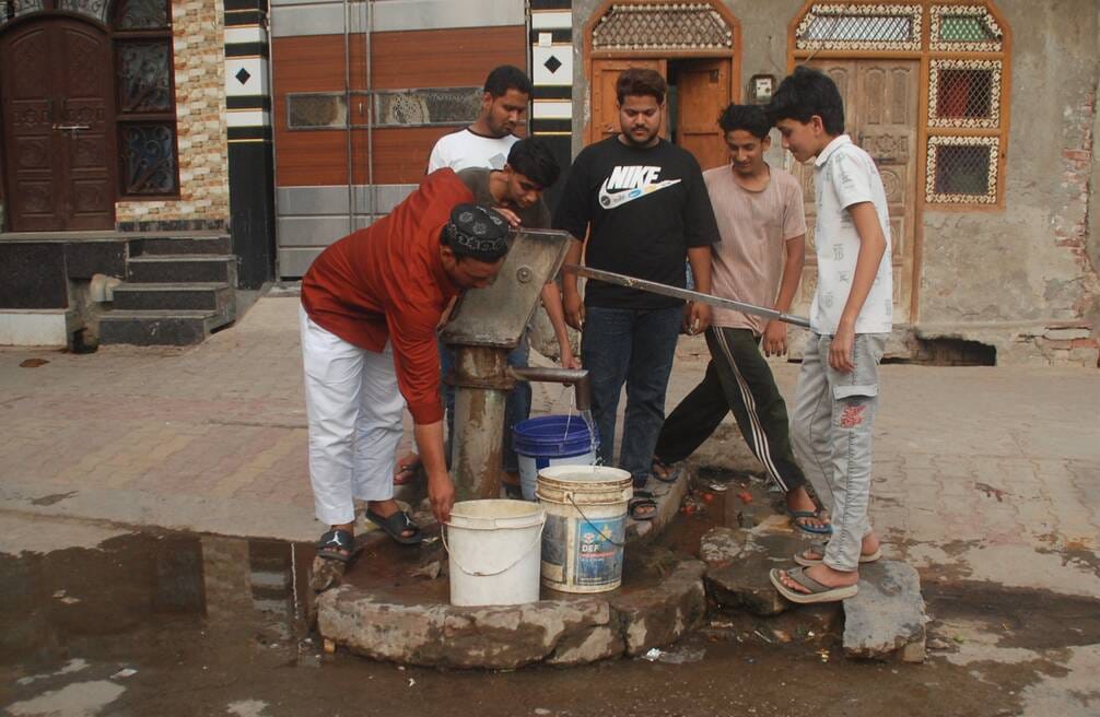 पानी की समस्या से संबंधित फोटो। इनाम पानी की समस्या से संबंधित फोटो। इनाम
