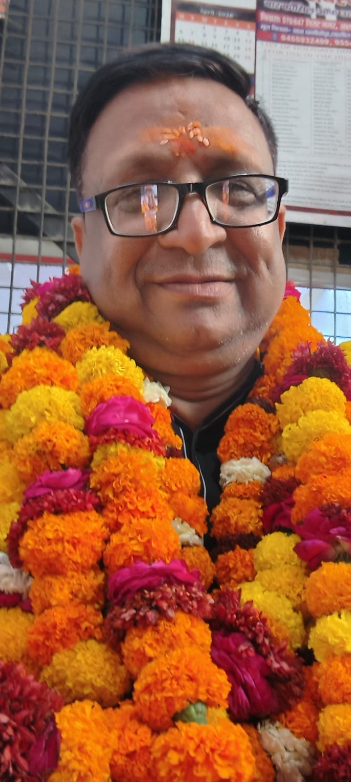 बार एसोसिएशन के चुनाव के विजेता पदाधिकारी