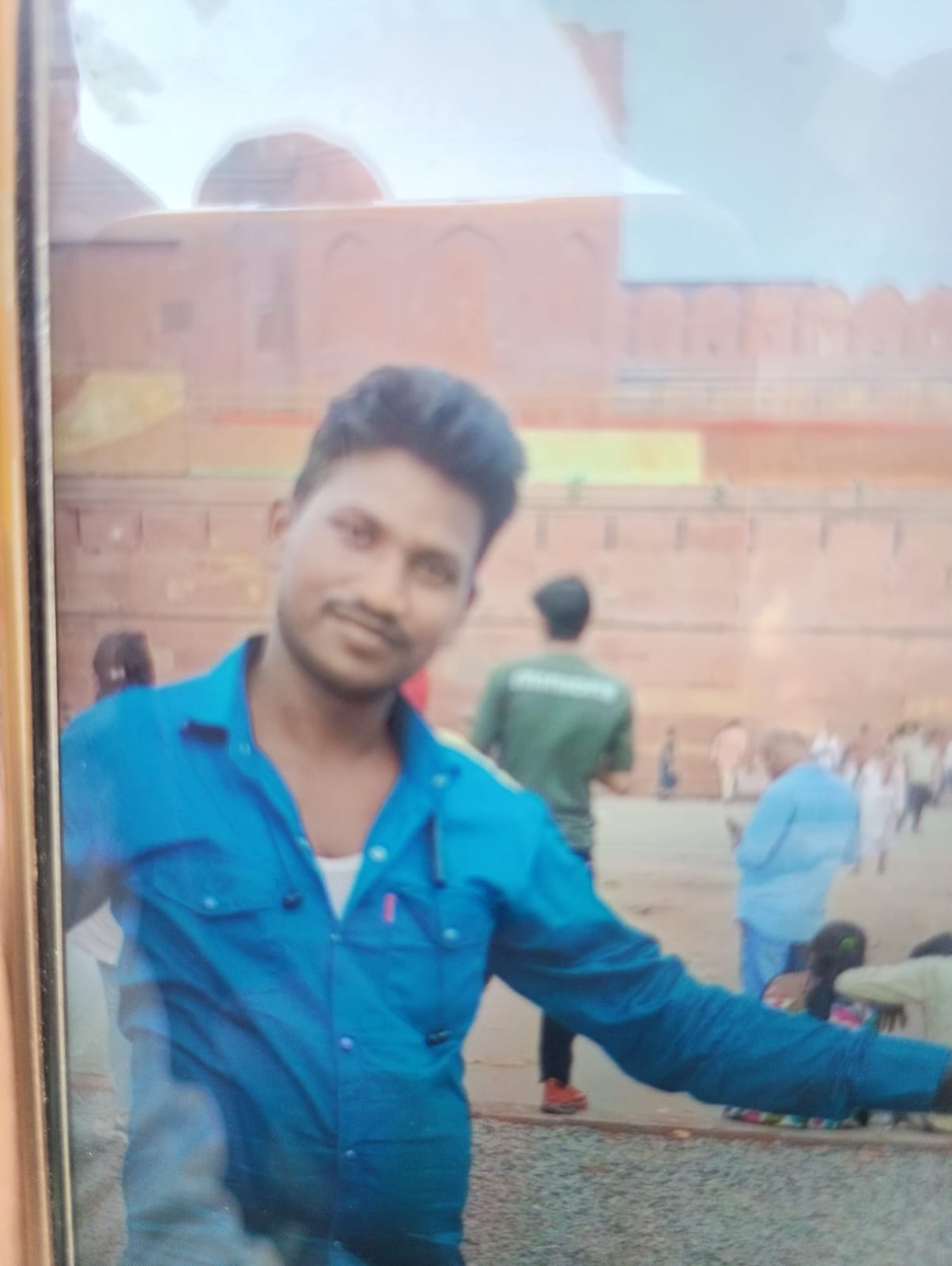 फोटो 26 एचएएमपी 26- मृतक जितेंद्र यादव की फाइल फोटो। स्रोत: परिजन