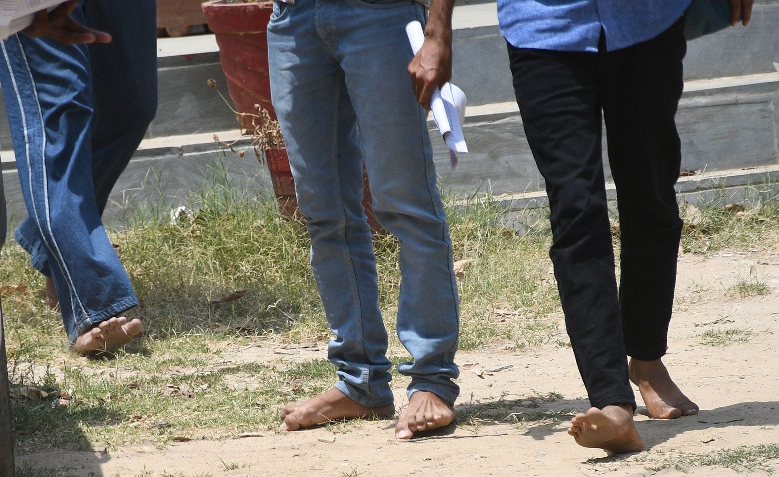 राजधानी के 55 केंद्रों पर दो पालियों में शुरू हुई होमगार्ड भर्ती की परीक्षा राजधानी के 55 केंद्रों पर दो पालियों में शुरू हुई होमगार्ड भर्ती की परीक्षा