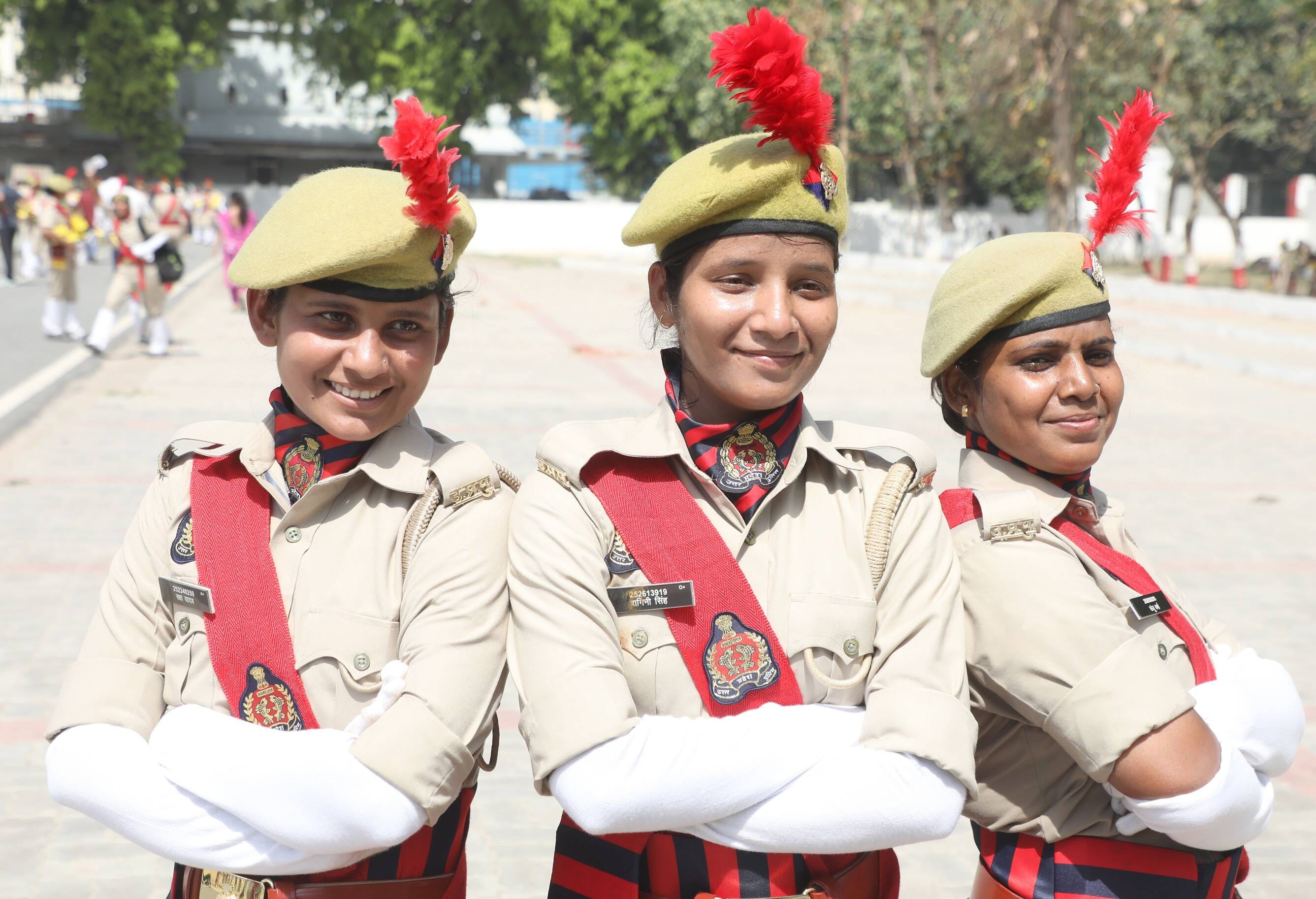 रविवार को पुलिस लाइन में आयोजित दीक्षांत समारोह में सिपाही बनी बेटियों ने पासिंग आउट परेड में स रविवार को पुलिस लाइन में आयोजित दीक्षांत समारोह में सिपाही बनी बेटियों ने पासिंग आउट परेड में स