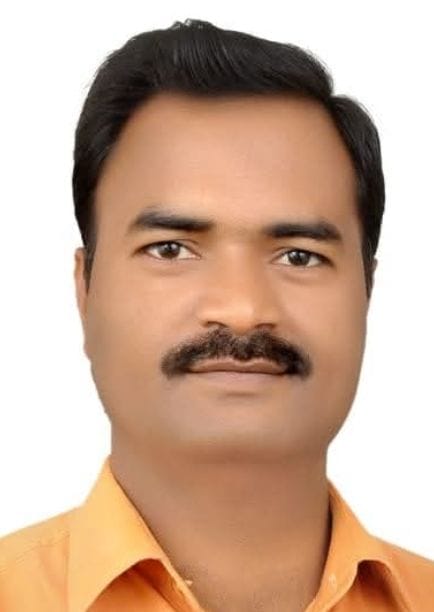 रमुआपुर से टहारा में ढखेरवा लखीमपुर हाईवे से जोड़ने वाला मार्ग। संवाद