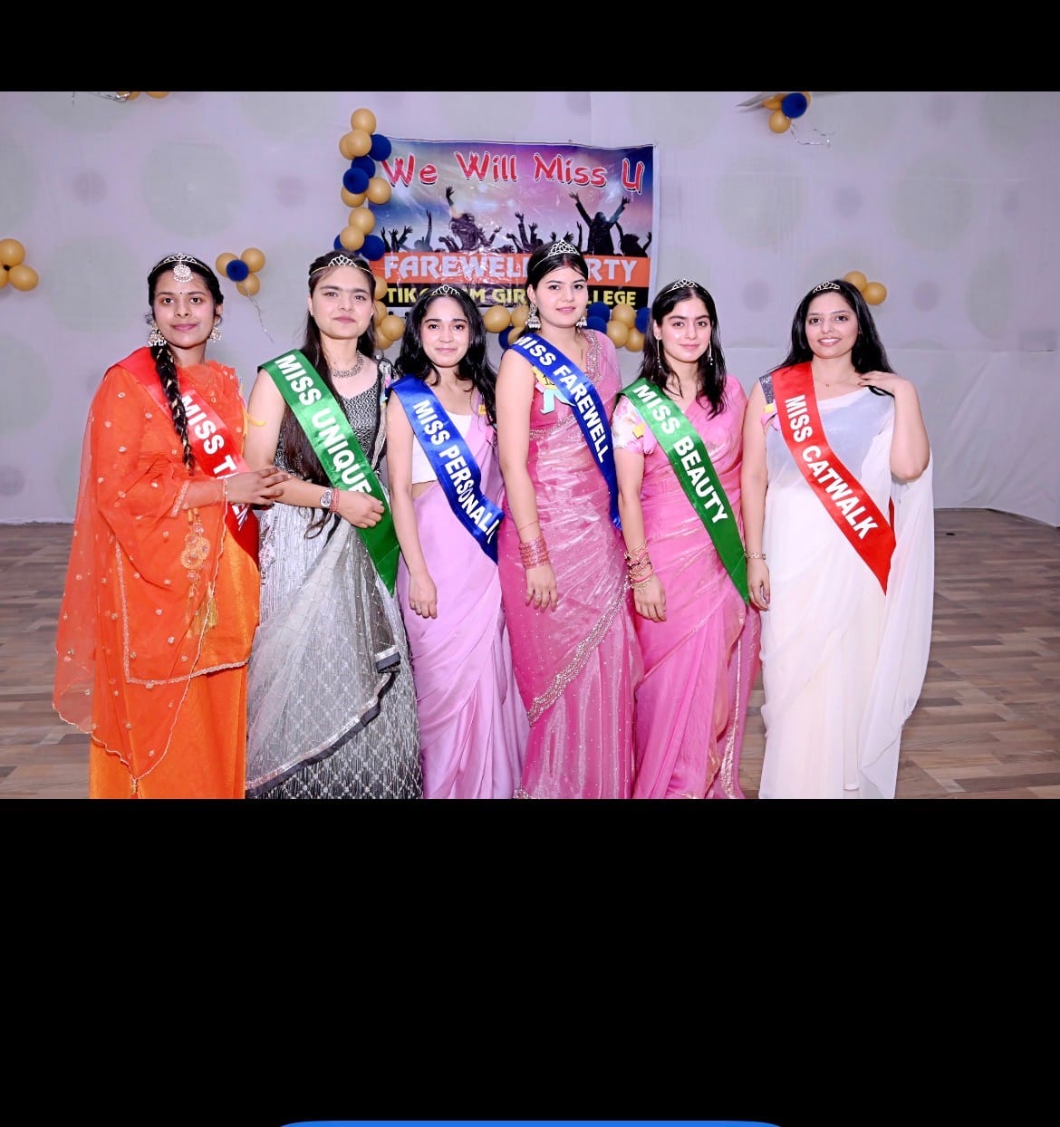 सोनीपत के टीकाराम कॉलेज में आयोजित कार्यक्रम में रंगारंग प्रस्तुति देती छात्राएं। कॉलेज सोनीपत के टीकाराम कॉलेज में आयोजित कार्यक्रम में रंगारंग प्रस्तुति देती छात्राएं। कॉलेज