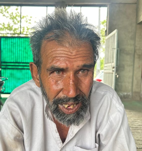 13-डॉक्टर रामधन।