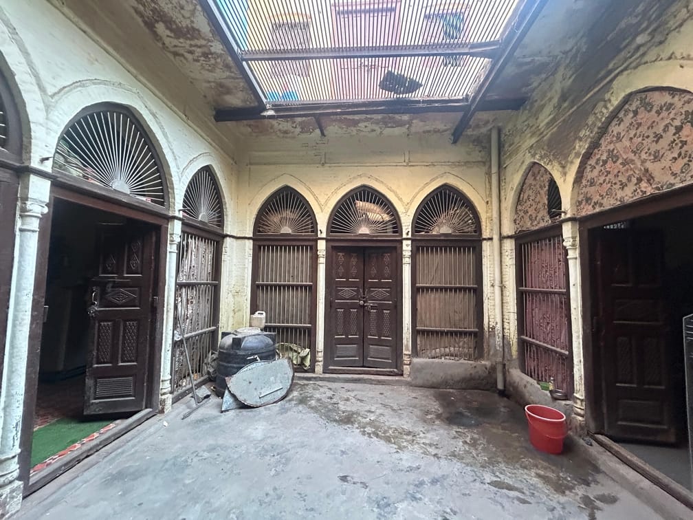 13-डॉक्टर रामधन।