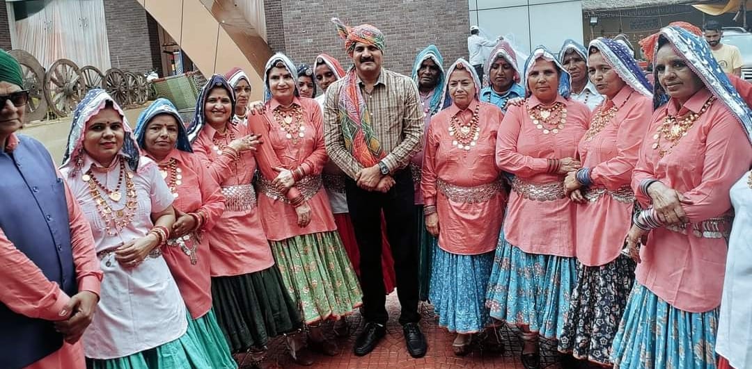 कुरुक्षेत्र। प्रो डॉ पूजा चौधरी एक आयोजन के दौरान नृत्य करते हुए। स्वयं