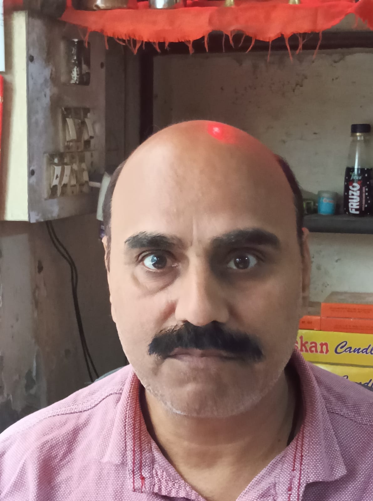 दीपक शर्मा