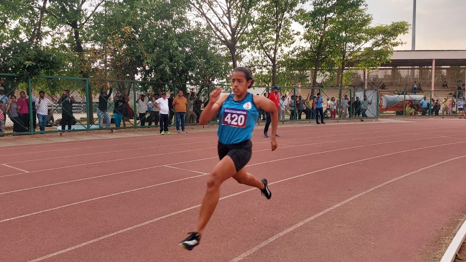 29जेएनडी22: दौड़ में भागते हुए खिलाड़ी। संवाद