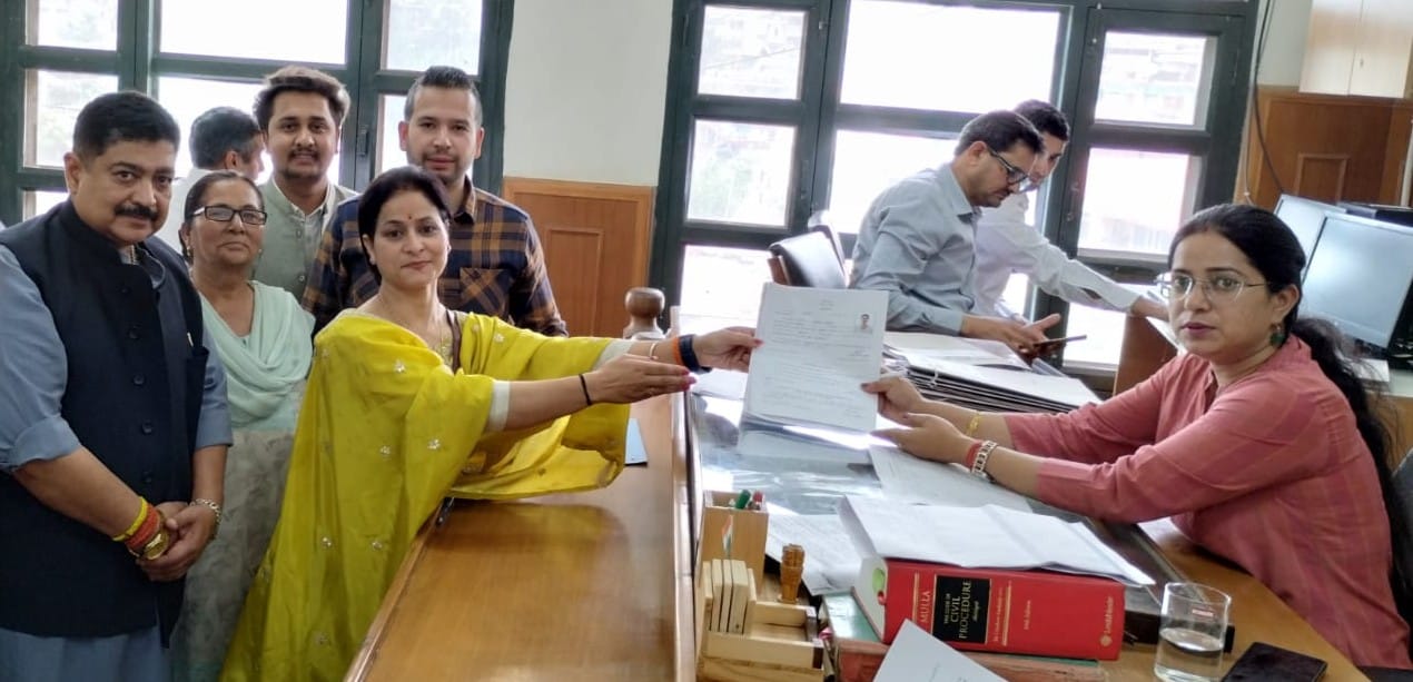 नीलम, वार्ड 1 भाजपा, नगर निगम सोलन।