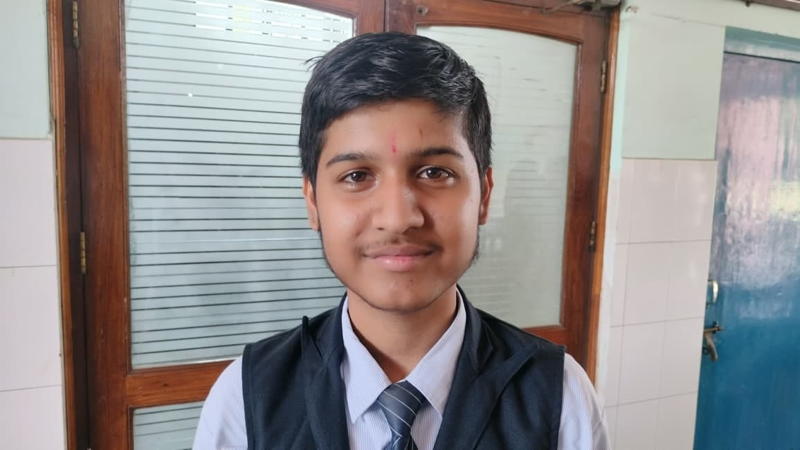 आईसीएसई परीक्षा परिणाम में कक्षा़ 12 वत्सल गोयल 98% सेंट थॉमस स्कूल खतौली। संवाद