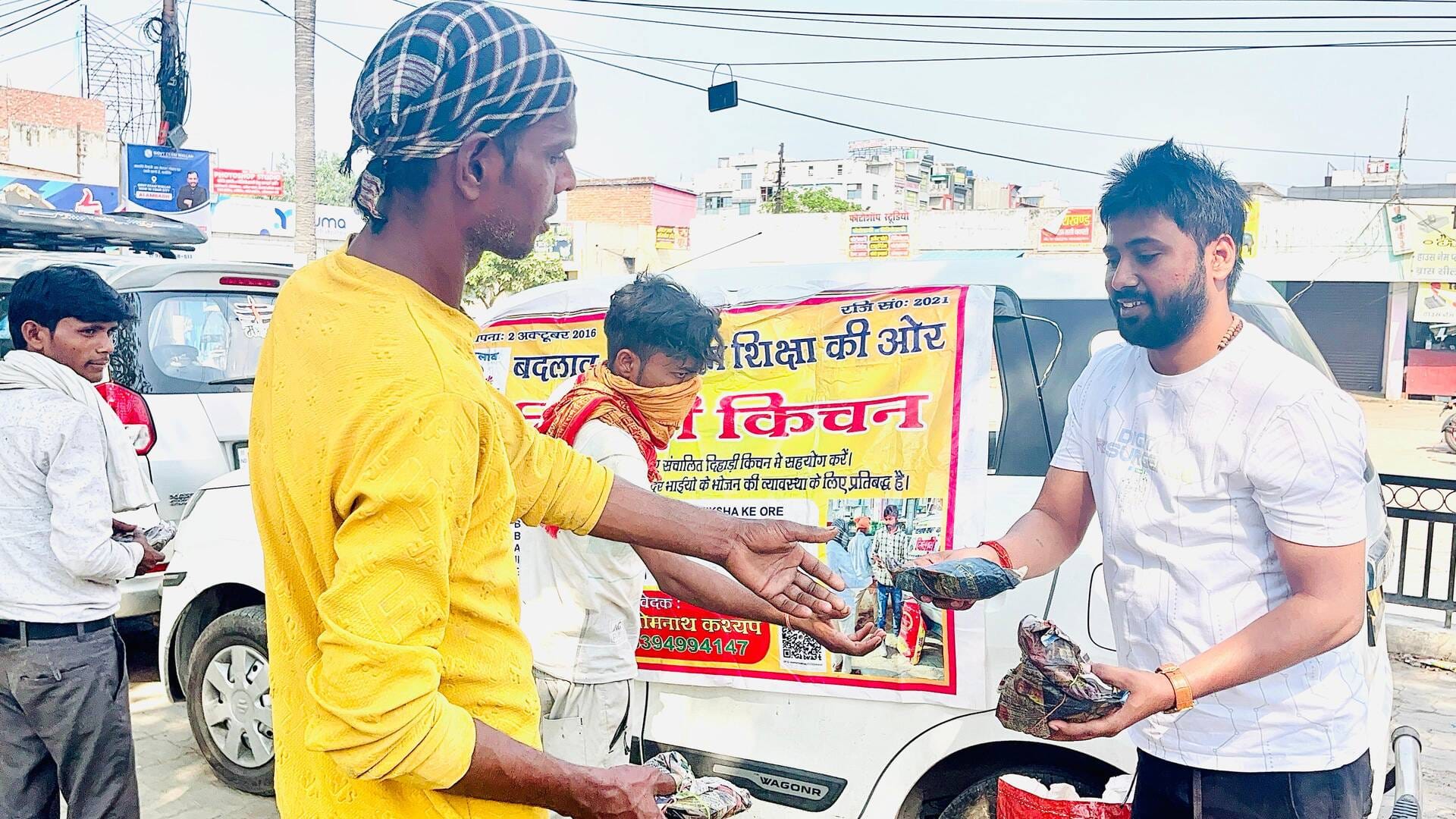 अंतरराष्ट्रीय श्रमिक दिवस पर श्रमिकों को समर्पित कई कार्यक्रम हुए