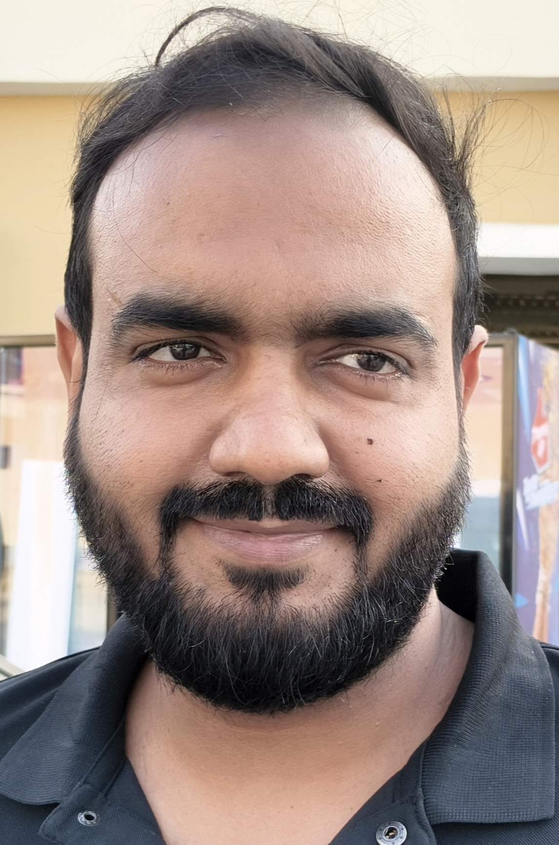 जलालाबाद में गंगा एक्सप्रेस-वे स्थित टोल प्लाजा से गुजरते भारी वाहन। संवाद जलालाबाद में गंगा एक्सप्रेस-वे स्थित टोल प्लाजा से गुजरते भारी वाहन। संवाद