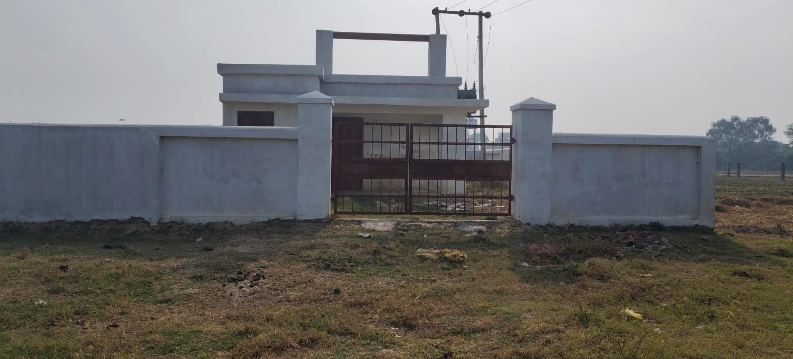 नगर पंचायत पश्चिम शरीरा के पूरब शरीरा में निर्माणाधीन पेयजल टंकी