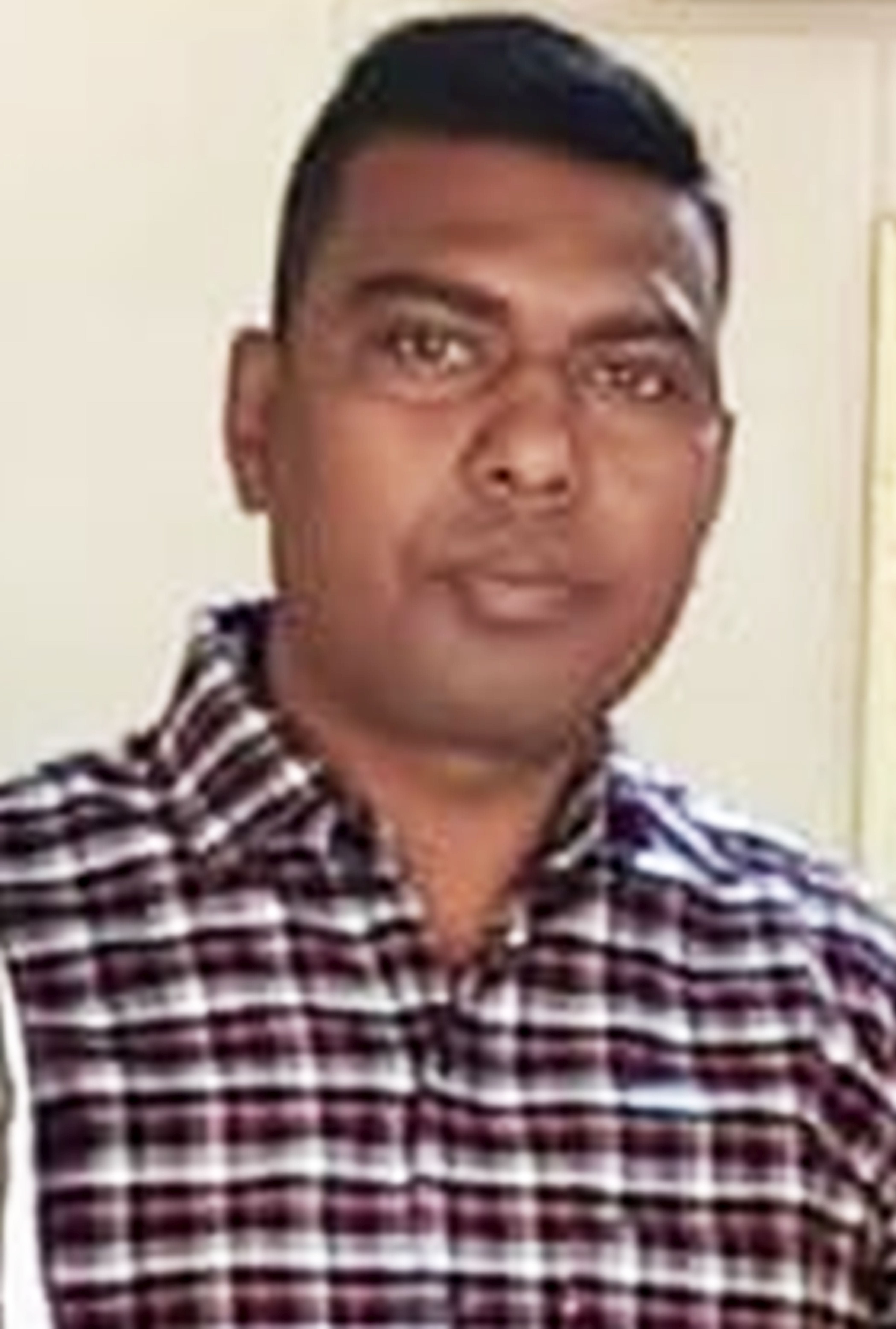 फोटो-42-फरार इनामी बबलू सिंह। सोशल मीडिया फोटो-42-फरार इनामी बबलू सिंह। सोशल मीडिया