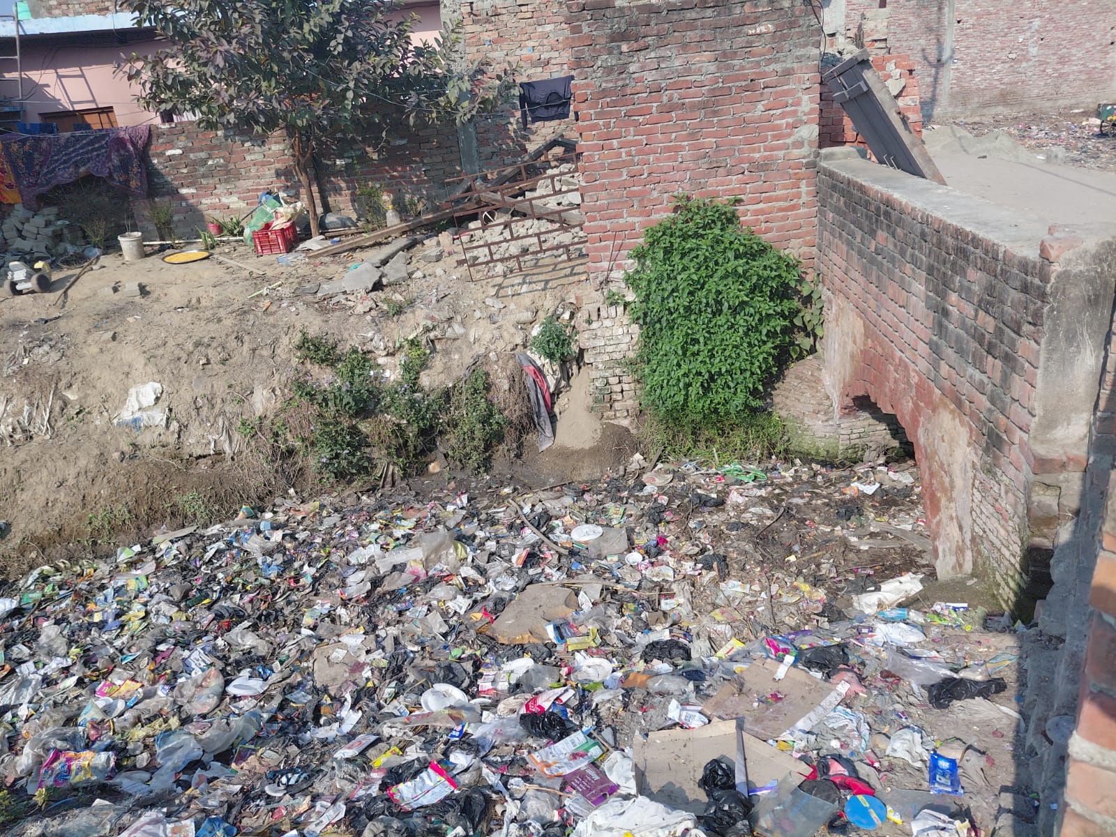 ठप एफएसटीपी प्लांट। संवाद