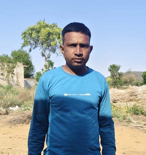 फोटो संख्या:61-गांव सिगड़ा के मुख्य मार्ग पर पड़ा पेड--संवाद फोटो संख्या:61-गांव सिगड़ा के मुख्य मार्ग पर पड़ा पेड--संवाद