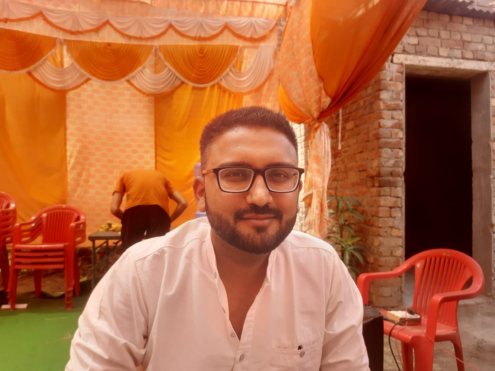 फोटो : सोनीपत के वेस्ट रामनगर की एक गली में सीवर ओवरफ्लो होने से बेहतर दूषित पानी। संवाद