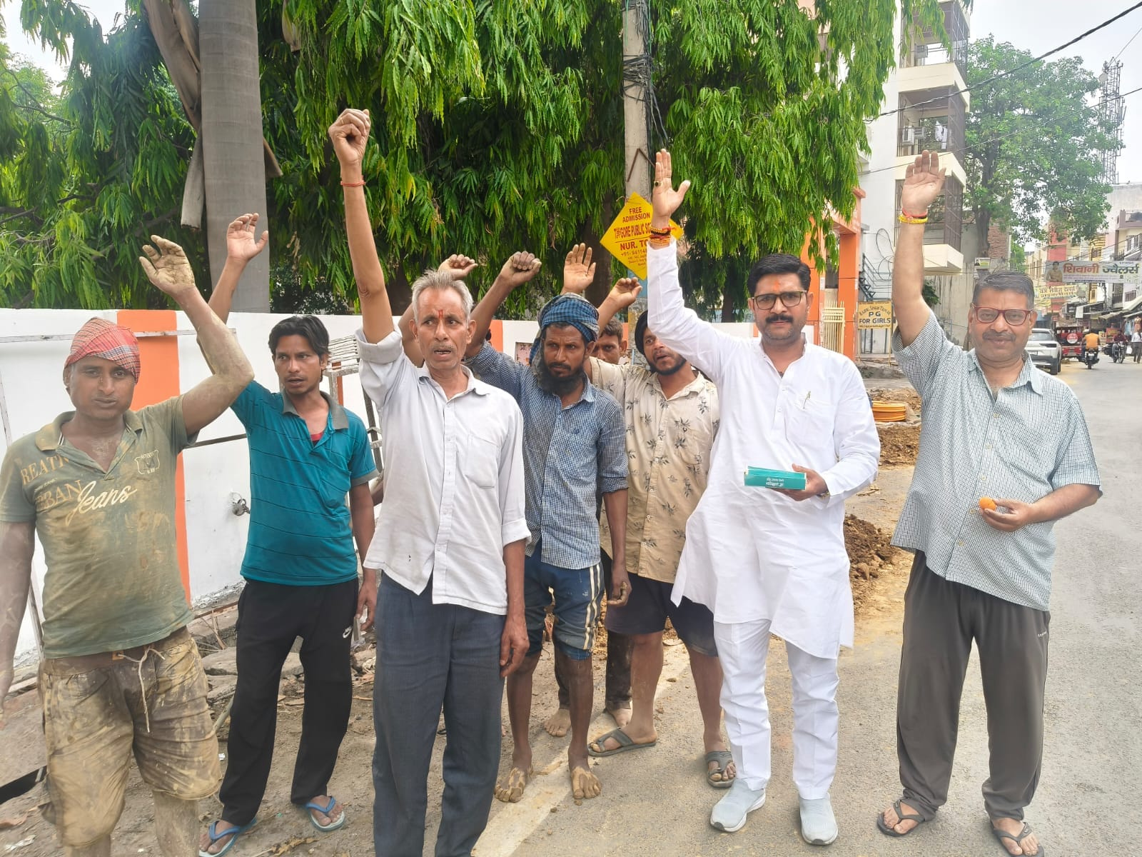 चौ. सीएसएसएस पीजी कालेज माछरा के प्रबंध समिति सचिव अमित त्यागी उर्फ चुनमुन भाजपा की प्रबल जीत द