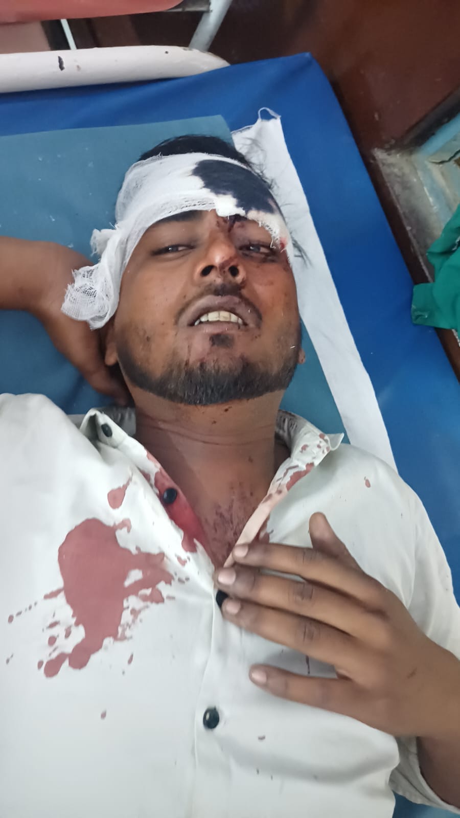 घायल महिला। घायल महिला।