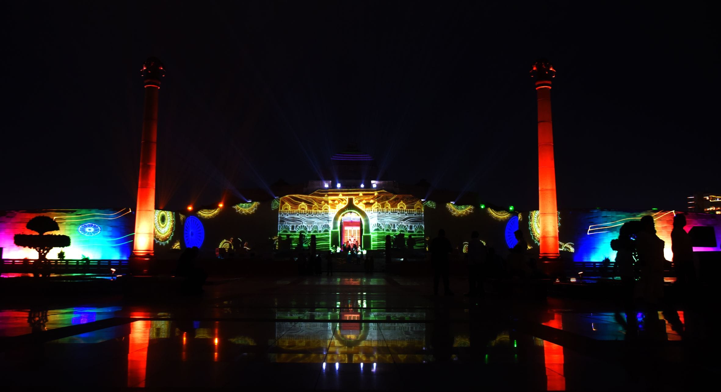 लाइट शो में दिखा बाबा साहब का जीवन