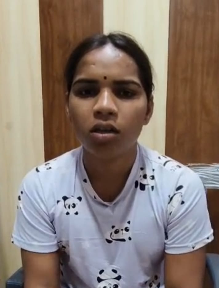 पकड़े गए लूट के आरोपी।