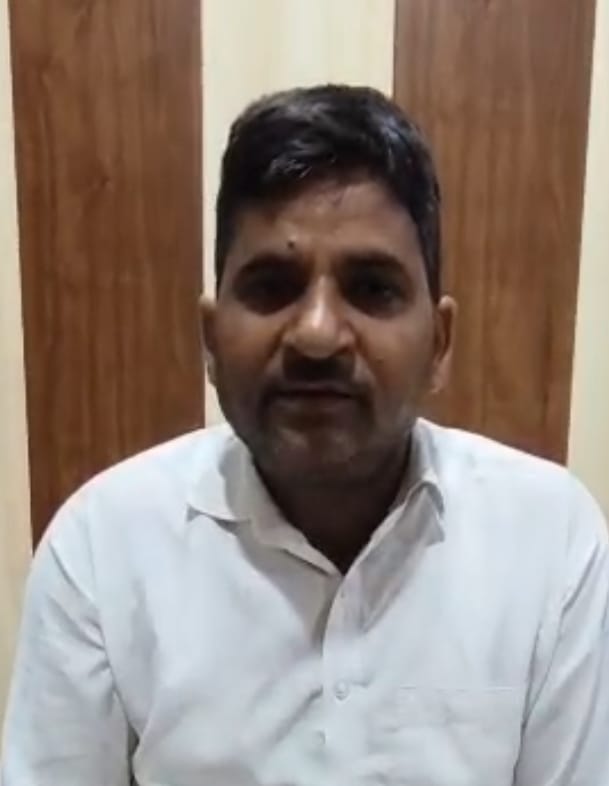पकड़े गए लूट के आरोपी।