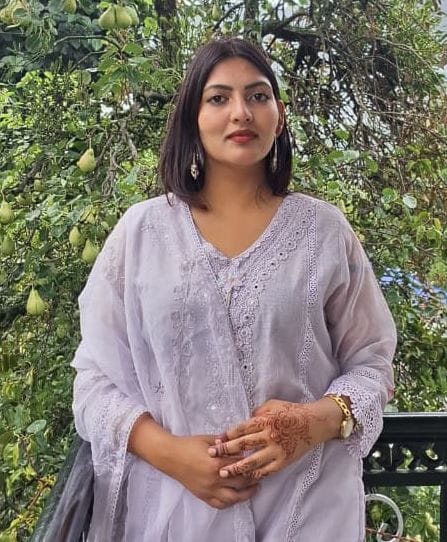 सर्वपल्ली बीएड कॉलेज के प्रथम सेमेस्टर में साक्षी ने पाया पहला स्थान। स्रोत : संस्थान