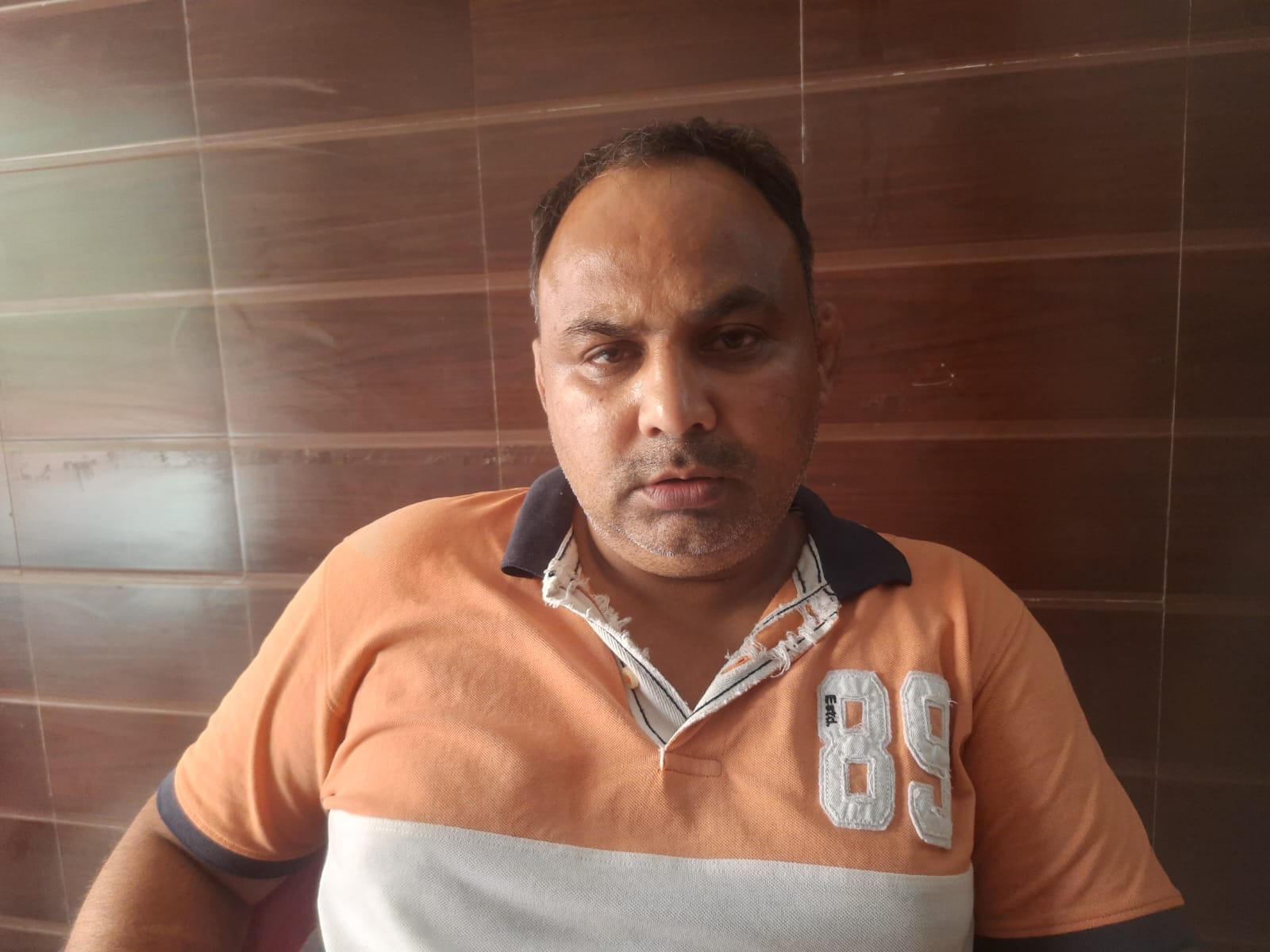 फोटो : सोनीपत के गढ़ी घसीटा में टूटी पड़ी सड़क। संवाद