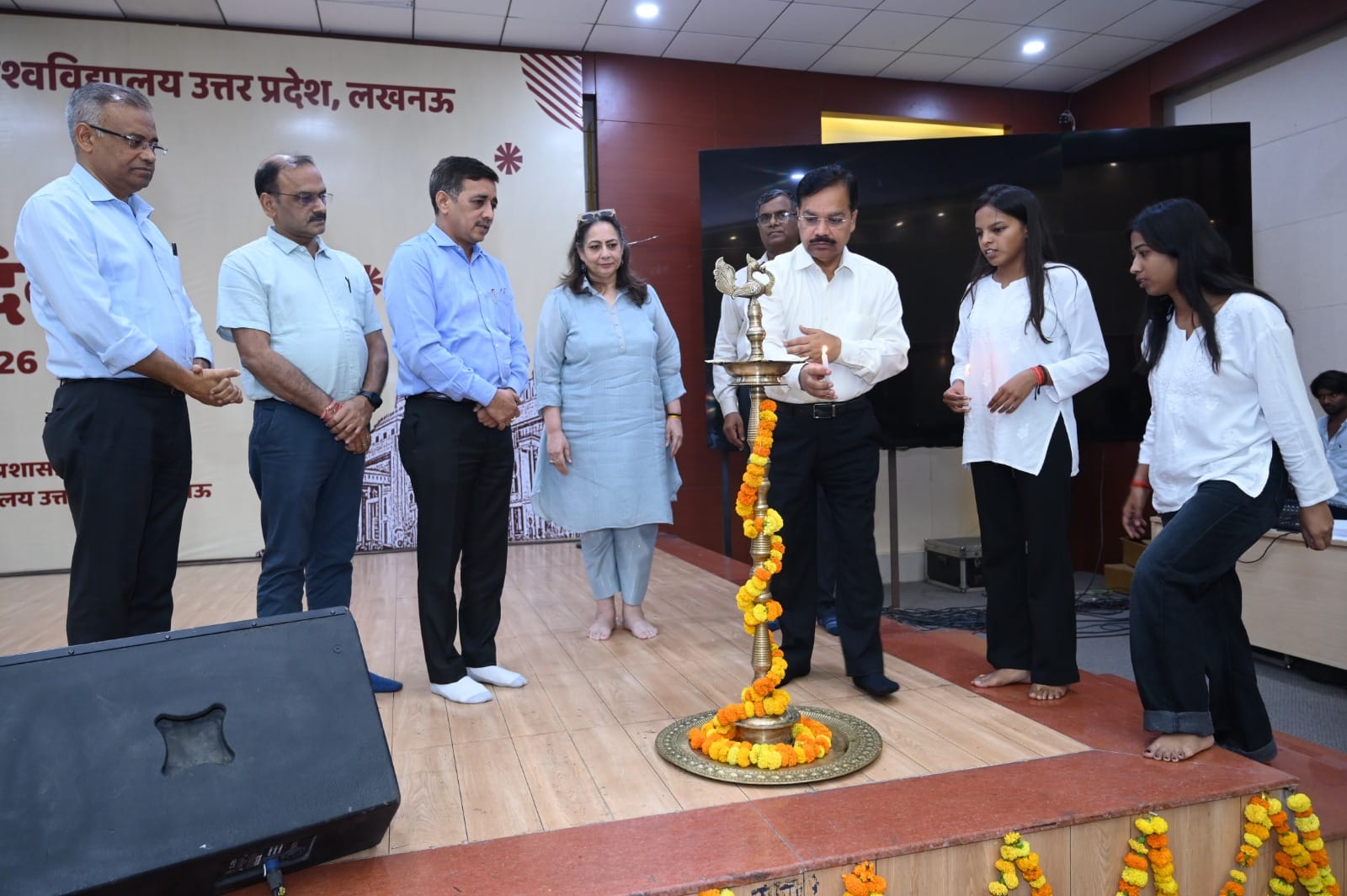 एकेटीयू: छात्रों ने सांस्कृतिक प्रस्तुतियों से बांधा समा