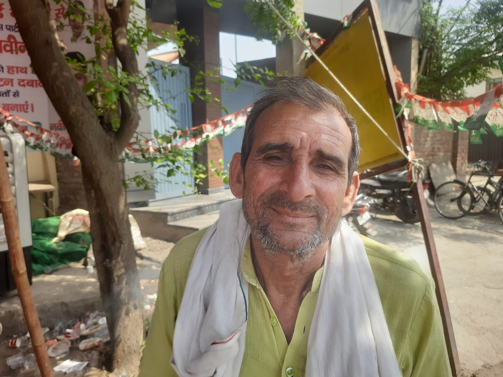 फोटो : सोनीपत की इंडियन कॉलाेनी की एक गली में भरा सीवर का पानी। संवाद