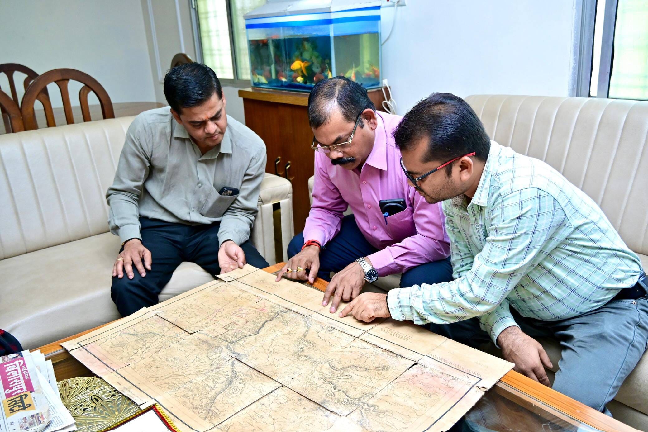 200 से 500 वर्ष पुरानी दुर्लभ पांडुलिपियां मिली।