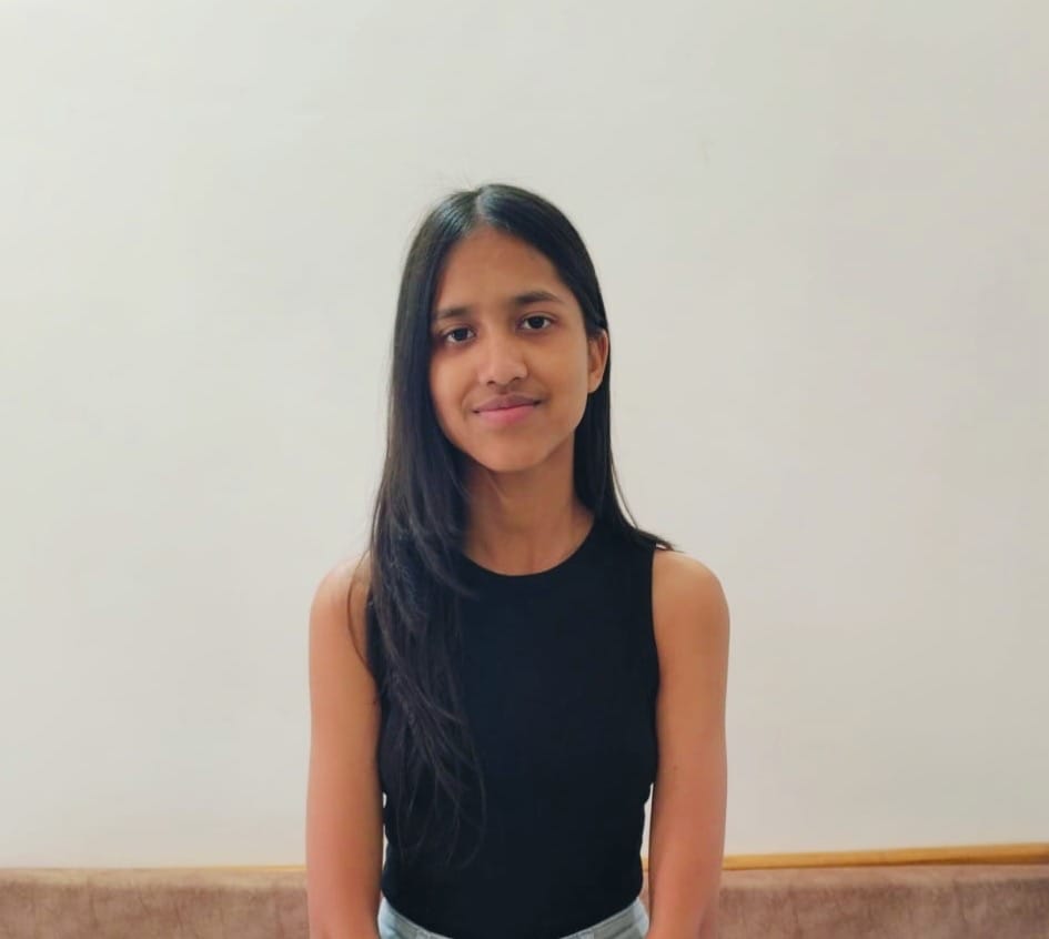 बोर्ड की मेरिट सूची में नौवां स्थान हासिल करने वाली राजकीय वरिष्ठ माध्यमिक पाठशाला पंजगाईं की न