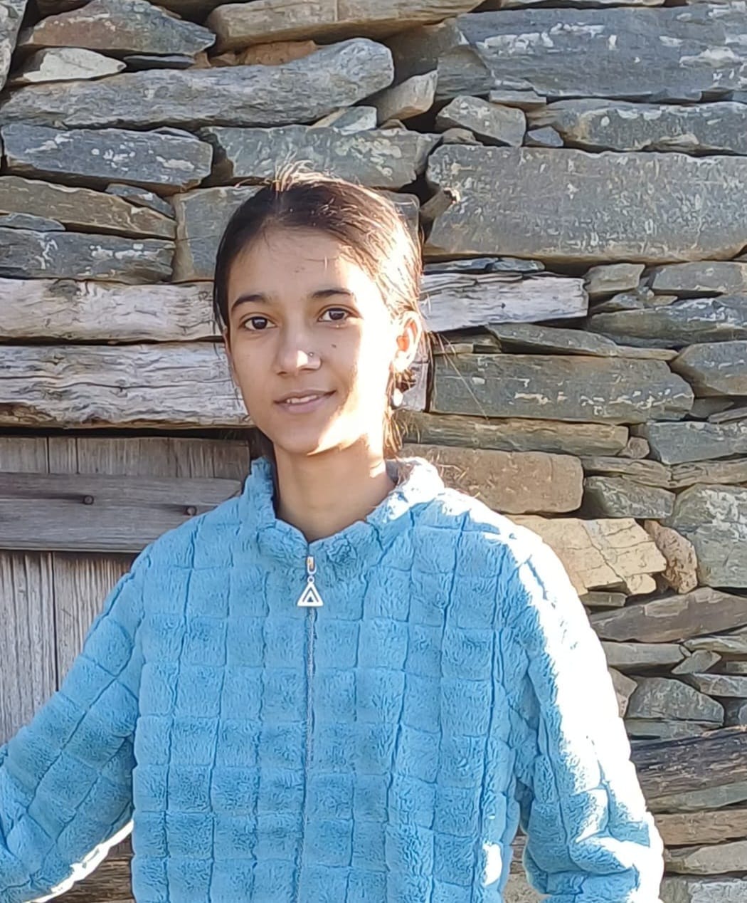 बोर्ड की मेरिट सूची में नौवां स्थान हासिल करने वाली राजकीय वरिष्ठ माध्यमिक पाठशाला पंजगाईं की न