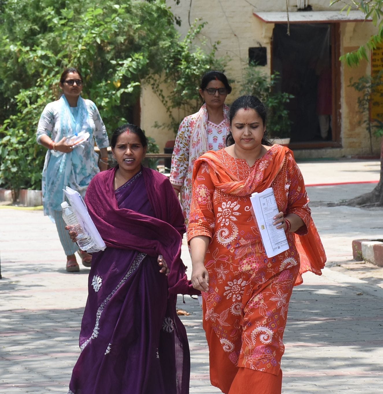 उत्तर प्रदेश शिक्षा सेवा चयन आयोग की ओर से शनिवार से 29 केंद्रों पर दो दिवसीय पोस्ट ग्रेजुएट टी