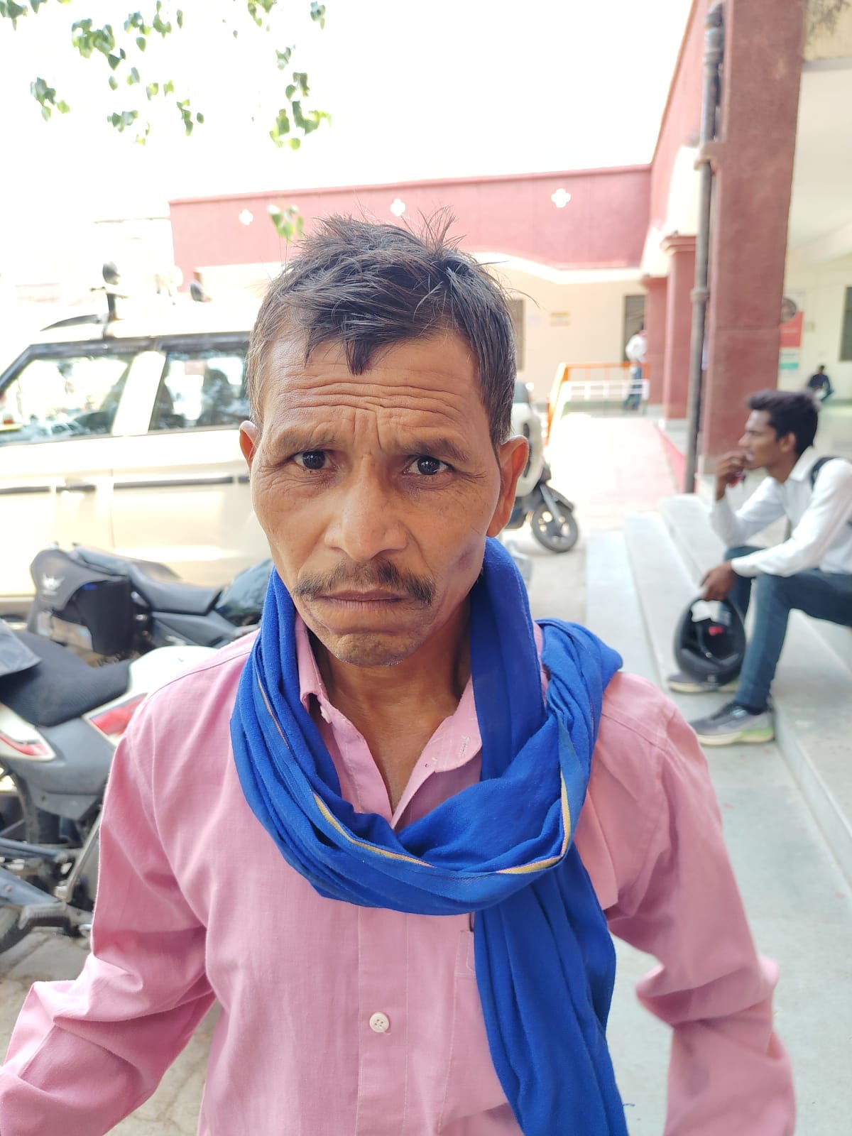फोटो -22- तहसील परिसर में नारेबाजी करते अधिवक्ता। संवाद फोटो -22- तहसील परिसर में नारेबाजी करते अधिवक्ता। संवाद