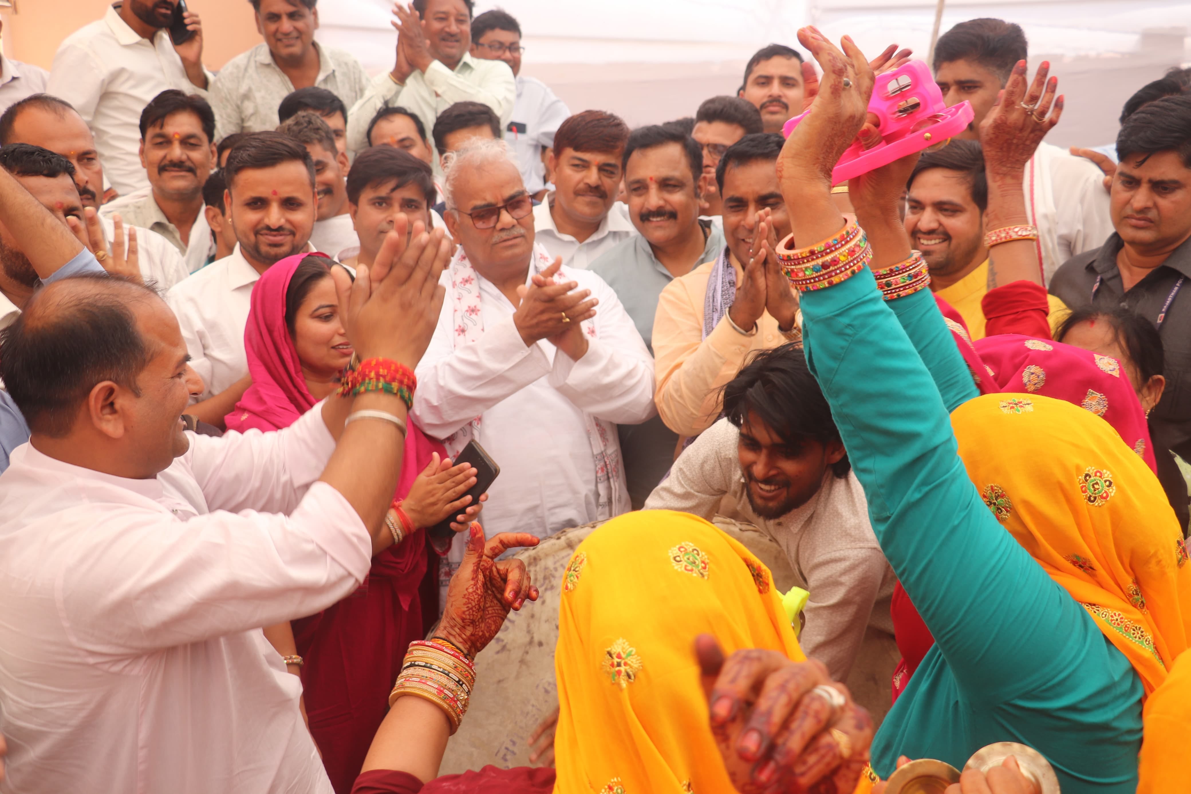 शिक्षा मंत्री मदन दिलावर के जन्मदिन उत्सव की तस्वीरें