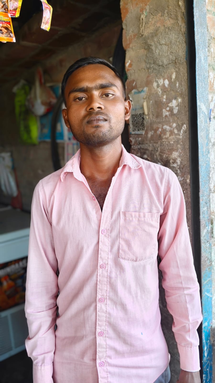 तन्नापर चौराहे के बगल बनीं नहर की पुलिया की टूटी हुई रेलिंग। संवाद तन्नापर चौराहे के बगल बनीं नहर की पुलिया की टूटी हुई रेलिंग। संवाद