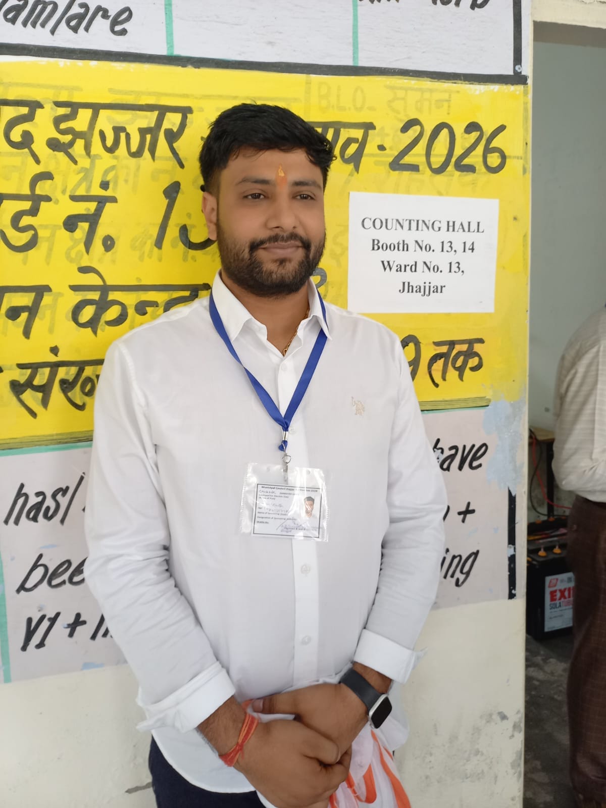 13jjrp22- नगर परिषद के वार्ड नंबर-13 के उप चुनाव में जीत के बाद अपने समर्थकों के साथ विजयी चिन् 13jjrp22- नगर परिषद के वार्ड नंबर-13 के उप चुनाव में जीत के बाद अपने समर्थकों के साथ विजयी चिन्