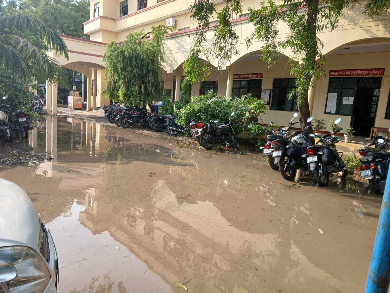 फोटो-48- आराध्या सिंह, 97.8 प्रतिशत, एवीएम इंटर कॉलेज (जिले में प्रथम स्थान)
