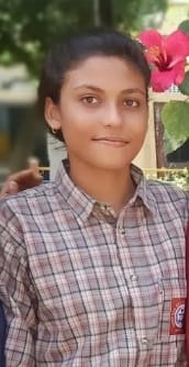 पीएम श्री राजकीय कन्या वरिष्ठ माध्यमिक विद्यालय जखोली अड्डा में सेलिब्रेशन करते हुए। स्कूल