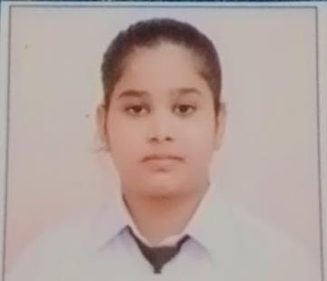 पीएम श्री राजकीय कन्या वरिष्ठ माध्यमिक विद्यालय जखोली अड्डा में सेलिब्रेशन करते हुए। स्कूल