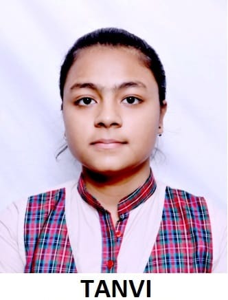 शिक्षक के साथ ओएसडीएवी स्कूल के उत्तीर्ण विद्यार्थी। स्कूल