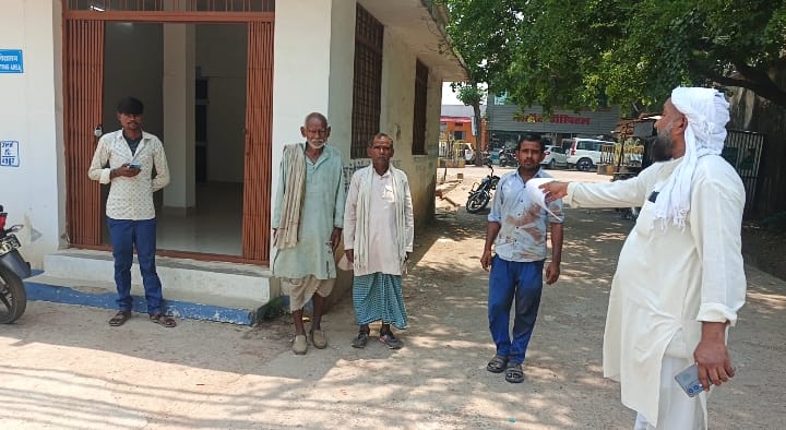पन्ना में सड़क हादसे में तीन दोस्तों की मौत गांव में मातम का माहौल पन्ना में सड़क हादसे में तीन दोस्तों की मौत गांव में मातम का माहौल