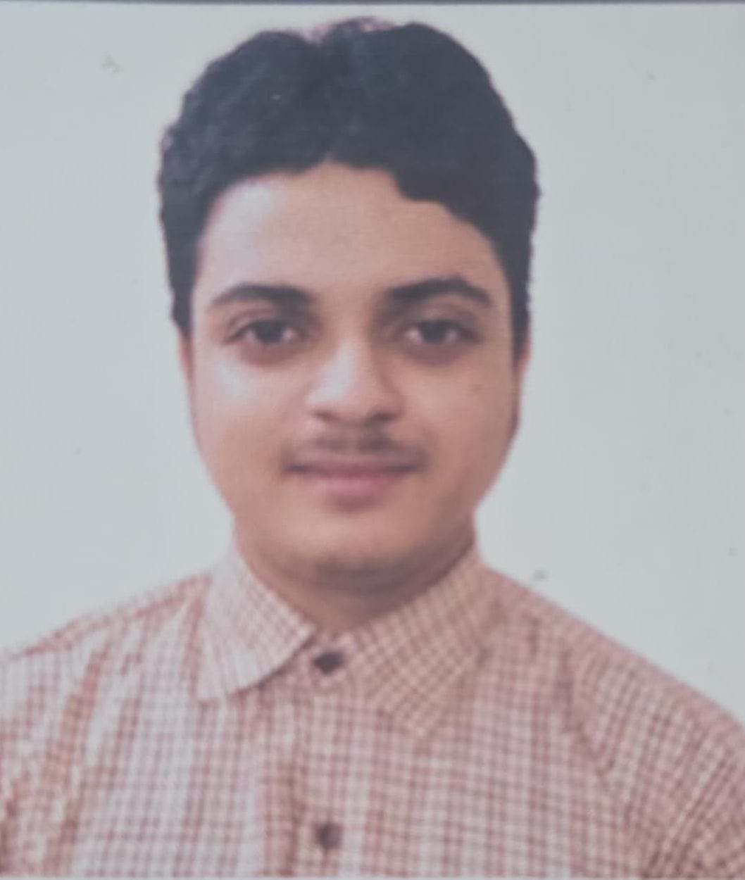 स्वर्णिम गुप्ता, पाइनग्रोव स्कूल सोलन।